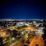 Parkblick / Therme Wien / Fitnessraum / Terrasse / U-Bahn